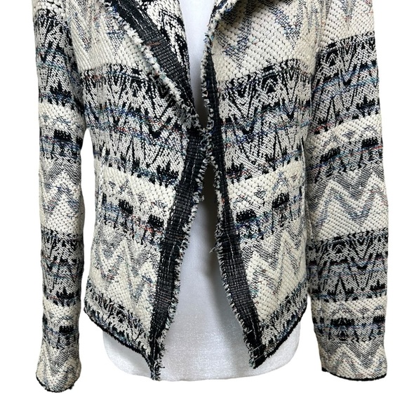 Iro - Women’s ‘Kroe’ Tweed Jacket, Tribal Chevron Print - White Size 36 FR 4 US - Picture 11 of 17